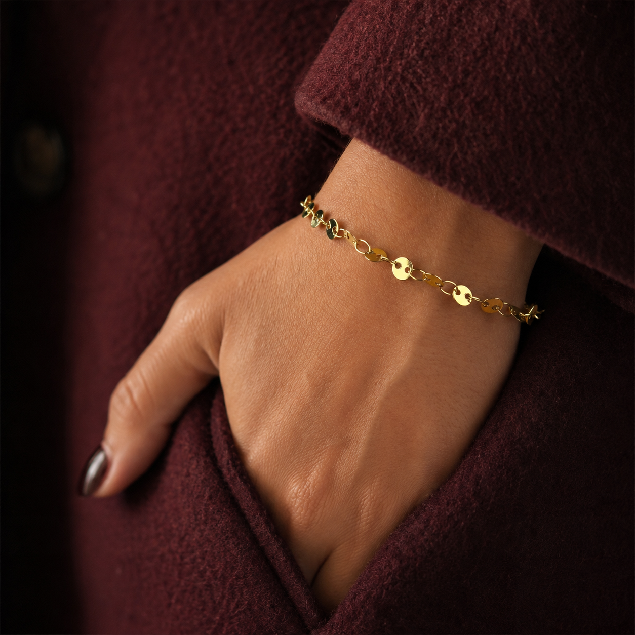 Gold stainless steel dainty coin disc-link chain bracelet, minimalist waterproof jewelry